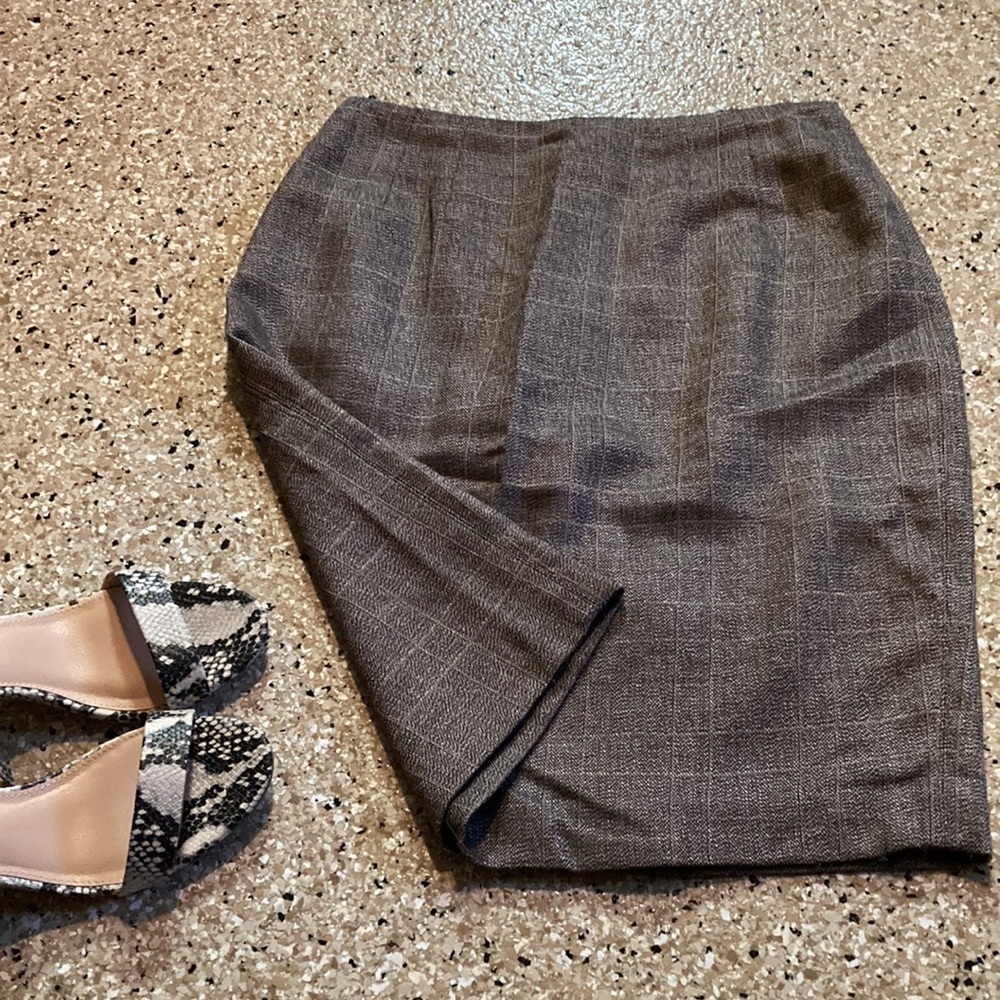 Linda Allard Ellen Tracy patterned pencil skirt